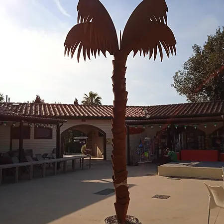 Kemp Mobile - Camping Paradiso- Including Airco -zona Gialla 016